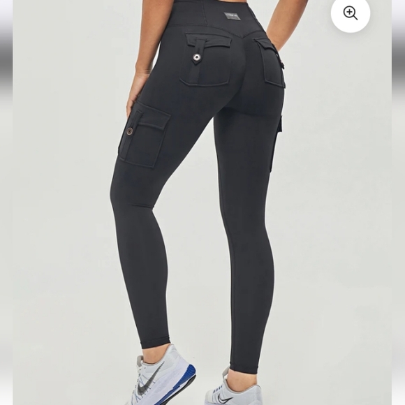 Grey Scrunch High Waist Leggings with Cargo Pockets Sz L - Picture 2 of 11